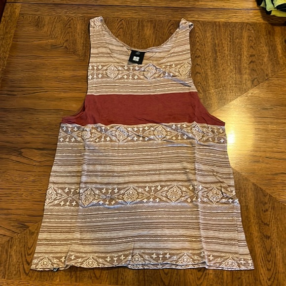 Insight tank top - Picture 1 of 5